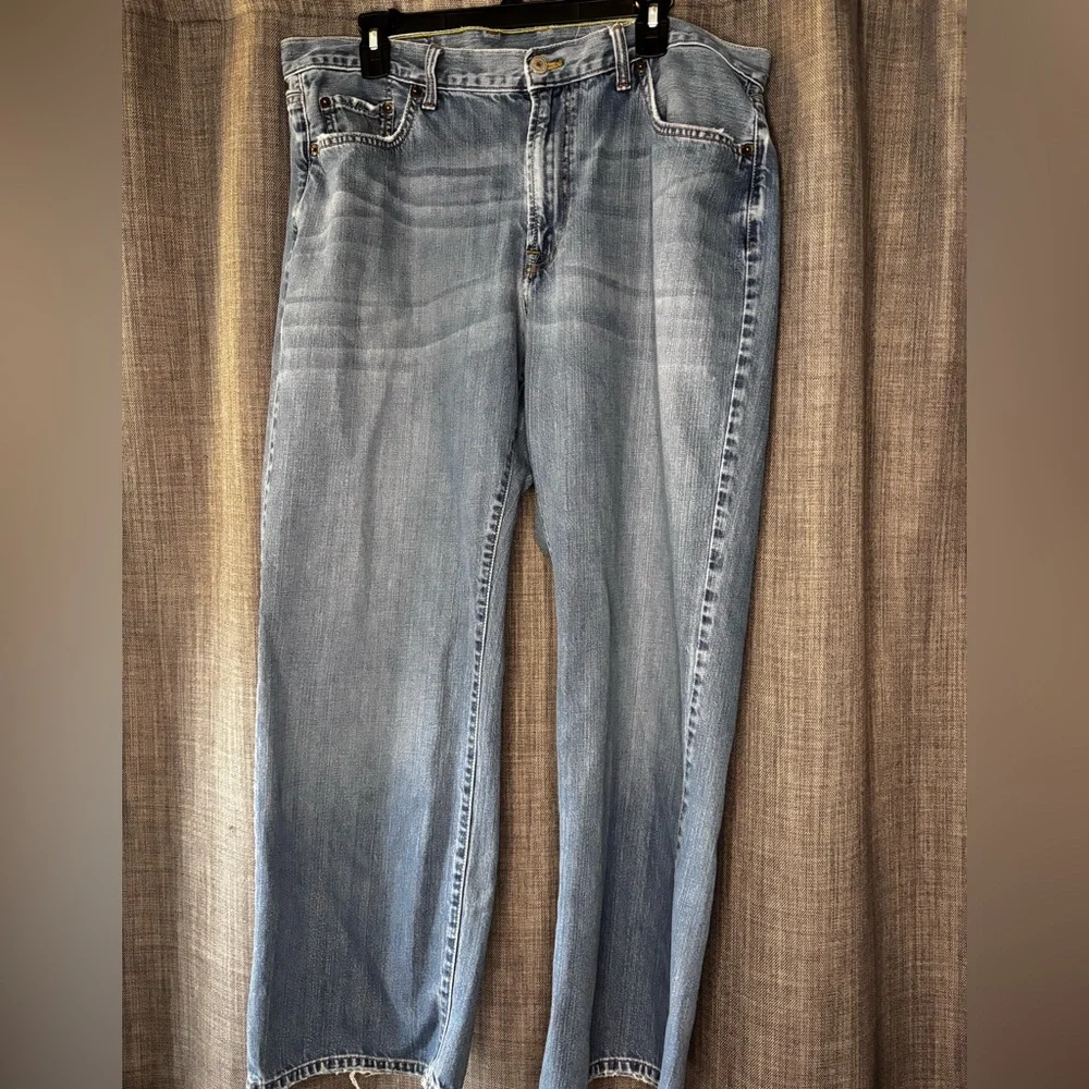 Lucky Brand Men's Light Blue‎ Straight Jeans